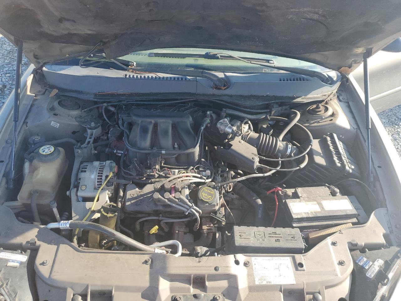 2005 Ford Taurus Se VIN: 1FAFP53U95A275679 Lot: 63047285