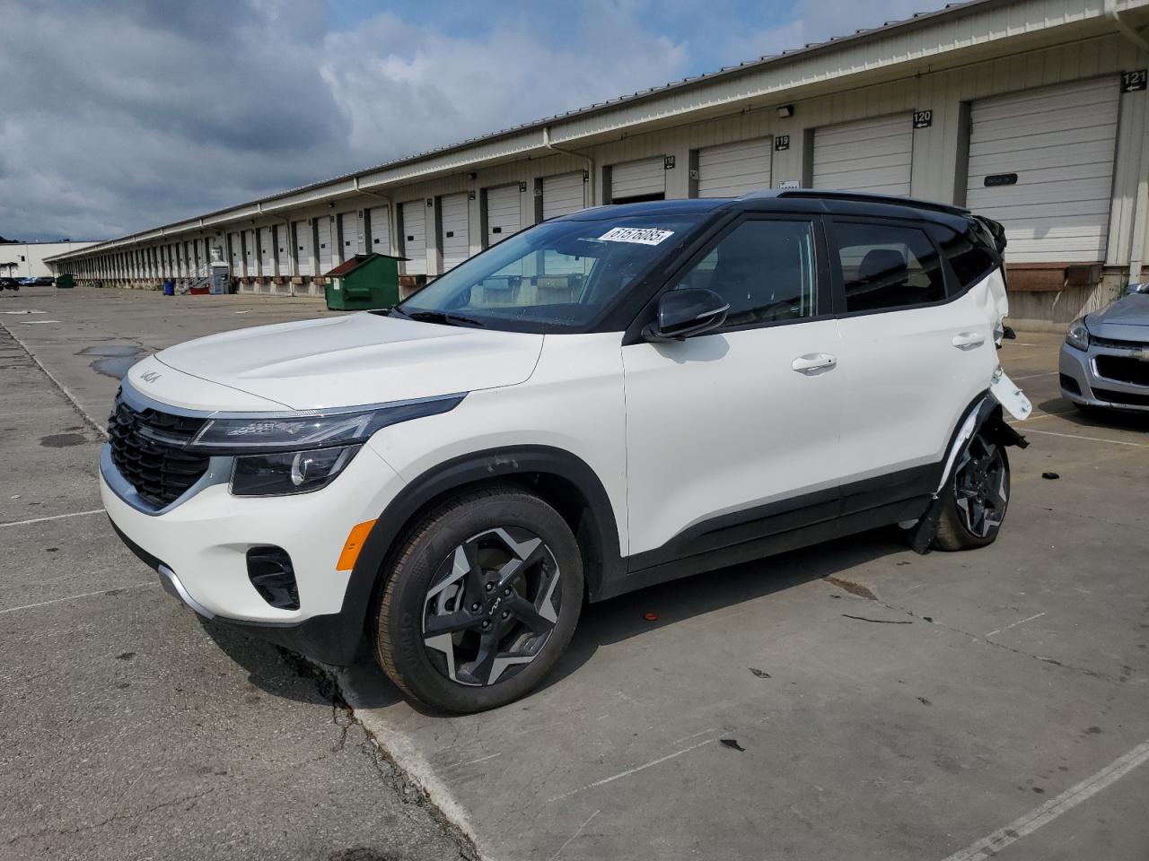 KNDEUCAA2S7790270 KIA SELTOS Photo 1