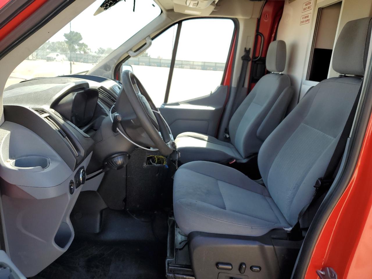 2018 Ford Transit T-250 VIN: 1FDYR2CM1JKA92949 Lot: 60888425