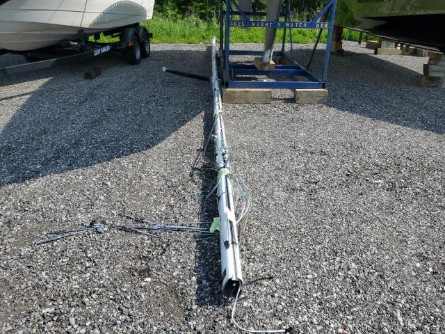 1985 SAIL BOAT BOAT  