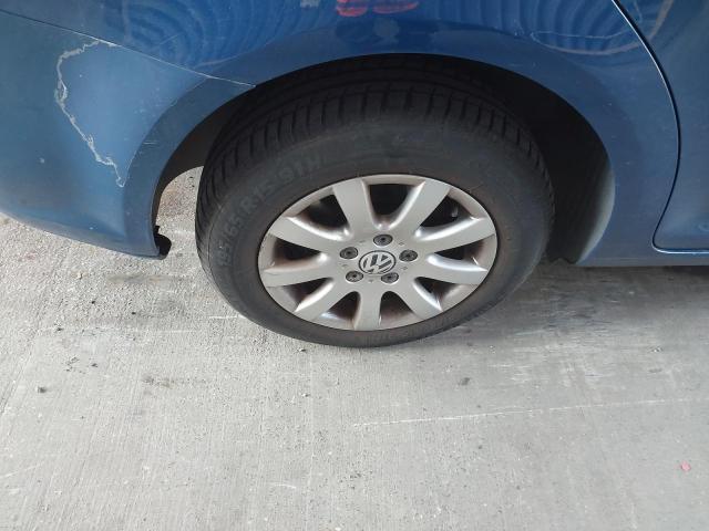 2013 VOLKSWAGEN TOURAN S T