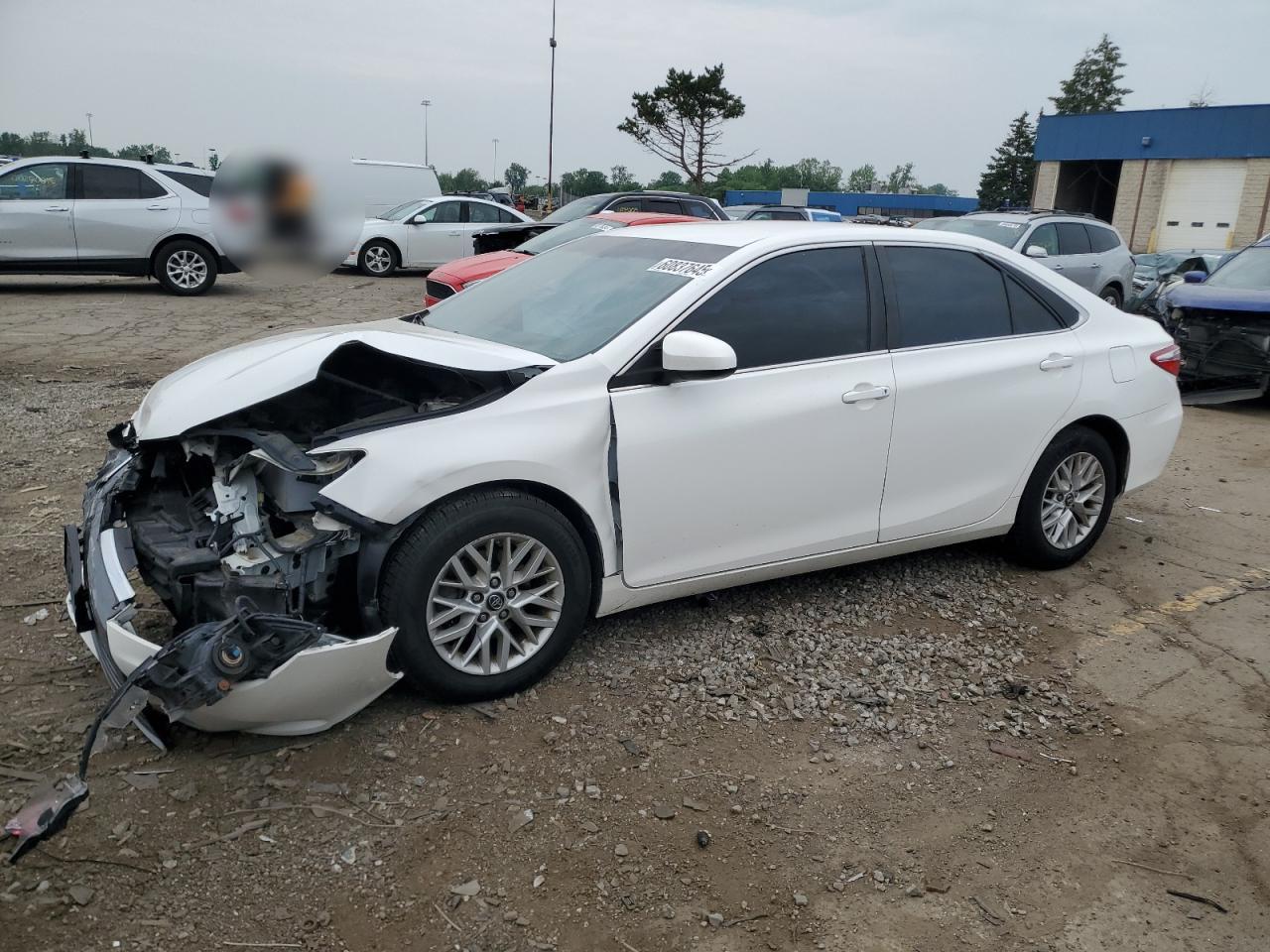 2017 Toyota Camry Le იყიდება Woodhaven-ში, MI - Front End