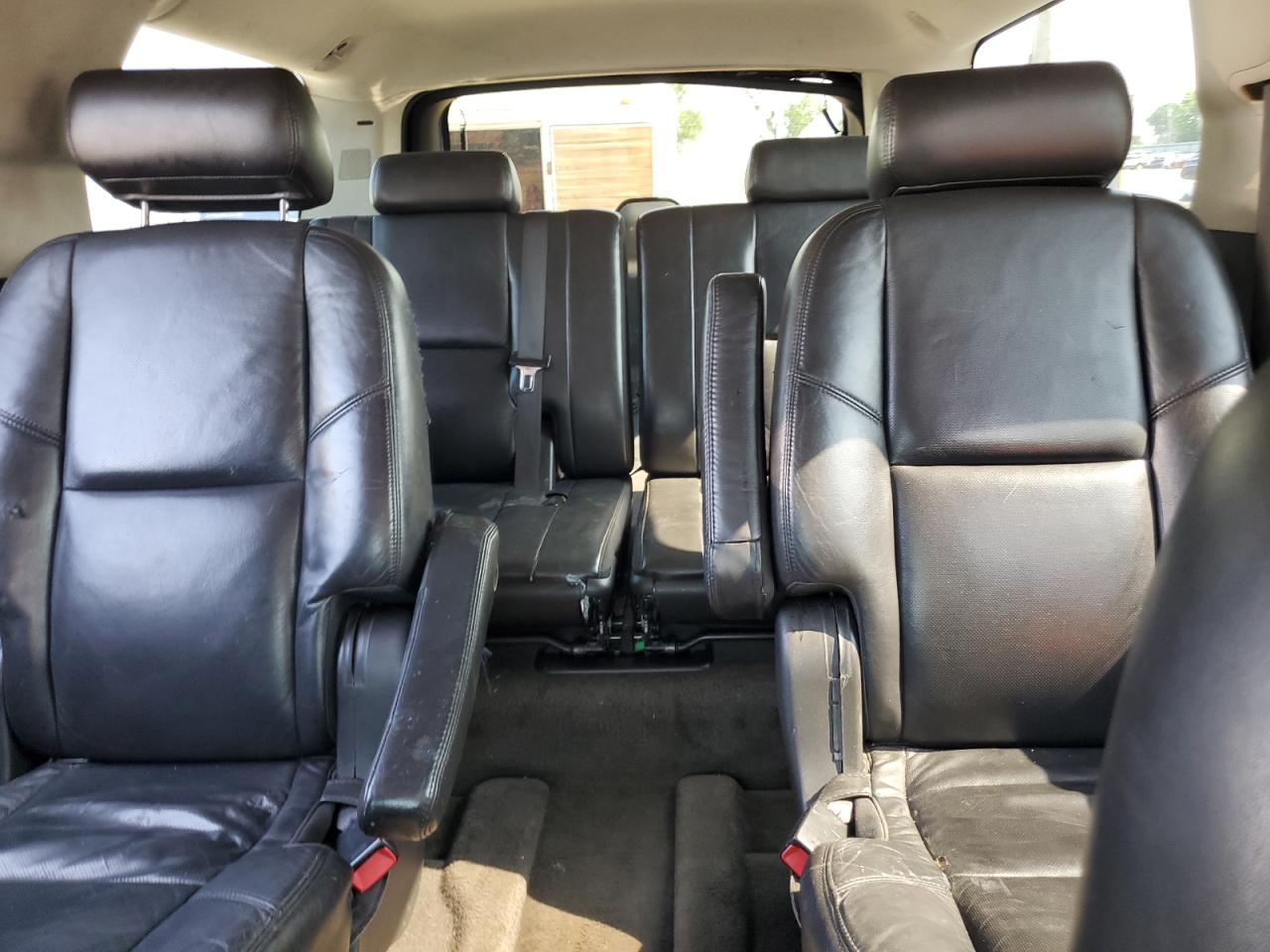 2008 Cadillac Escalade Esv VIN: 1GYFK66868R240658 Lot: 60215745