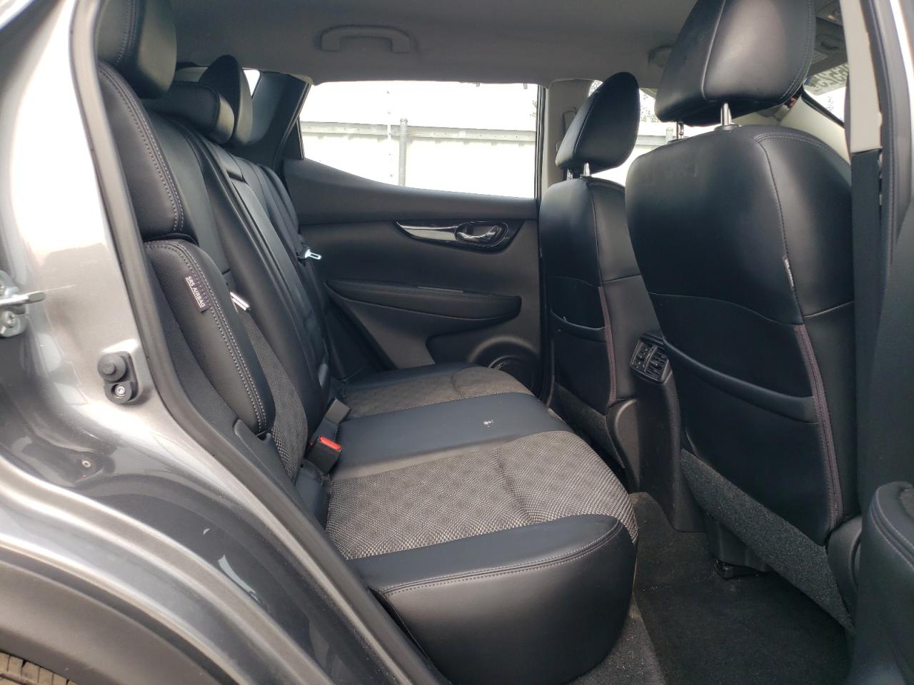 2022 Nissan Rogue Sport Sv VIN: JN1BJ1BW0NW681071 Lot: 60596525