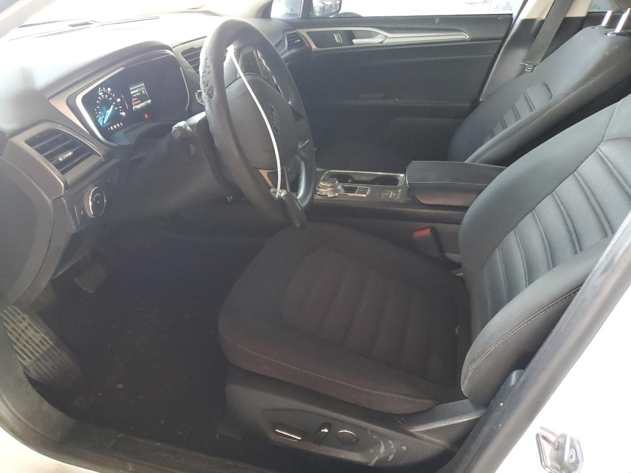 2019 Ford Fusion Se VIN: 3FA6P0LU8KR124899 Lot: 58999355