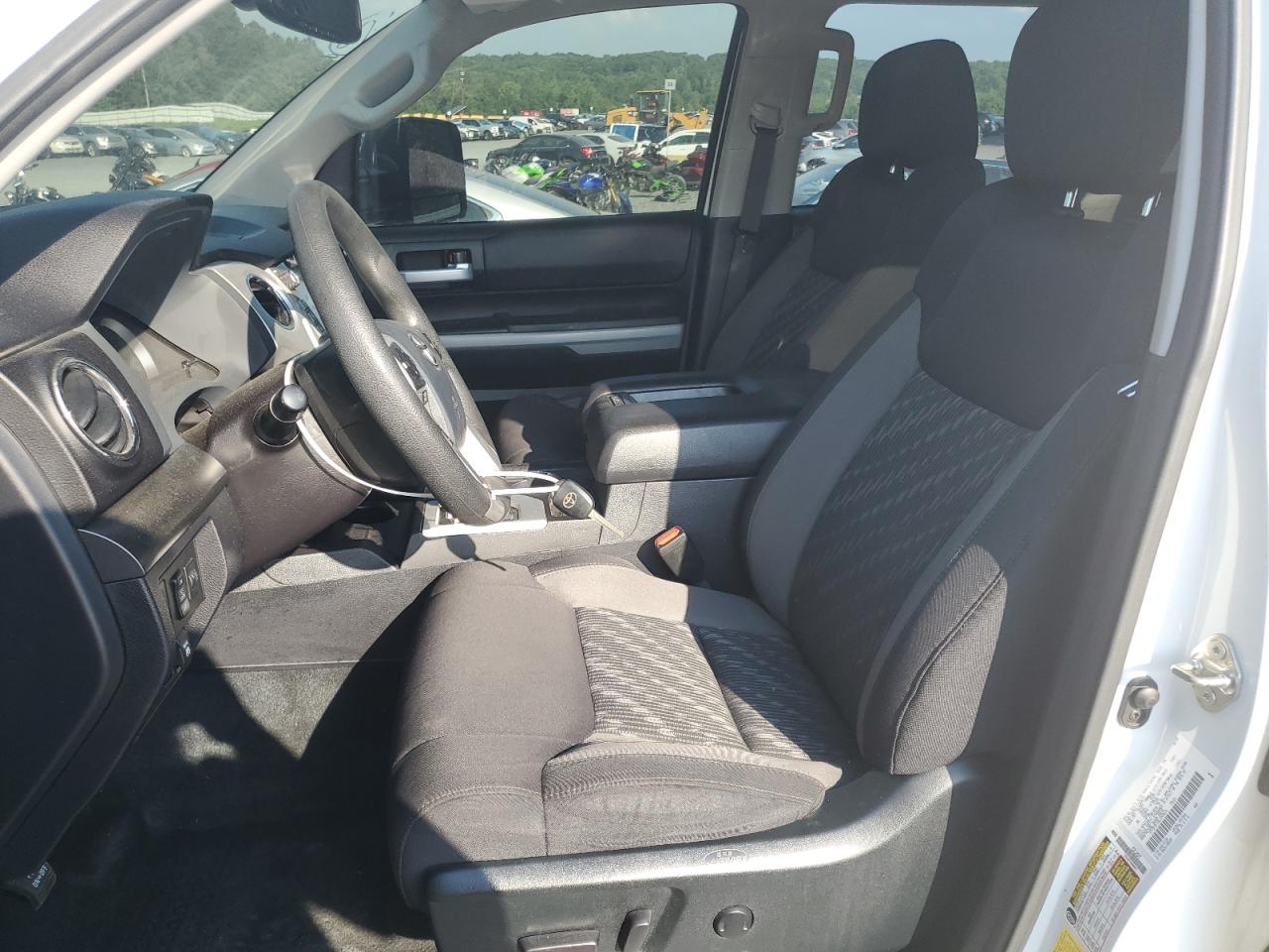 TOYOTA TUNDRA 2020 VIN 5TFDY5F10LX949616 photo 7
