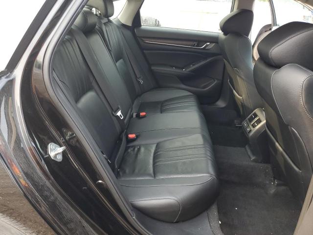 2019 HONDA ACCORD TOURING  