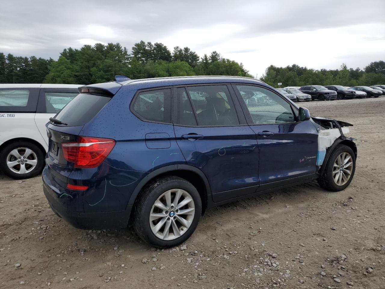 BMW X3 2016 VIN 5UXWX9C55G0D81549 photo 3