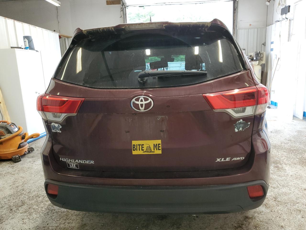 2019 Toyota Highlander Se VIN: 5TDJZRFH0KS985377 Lot: 60721915