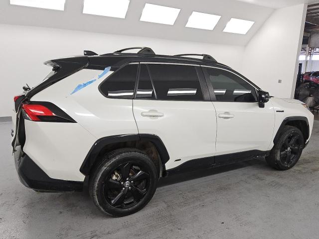  TOYOTA RAV4 2021 Biały
