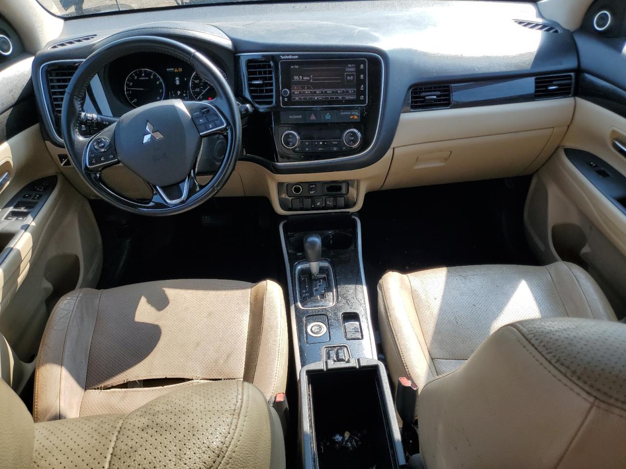2017 Mitsubishi Outlander Se VIN: JA4AZ3A38HZ017229 Lot: 60657865