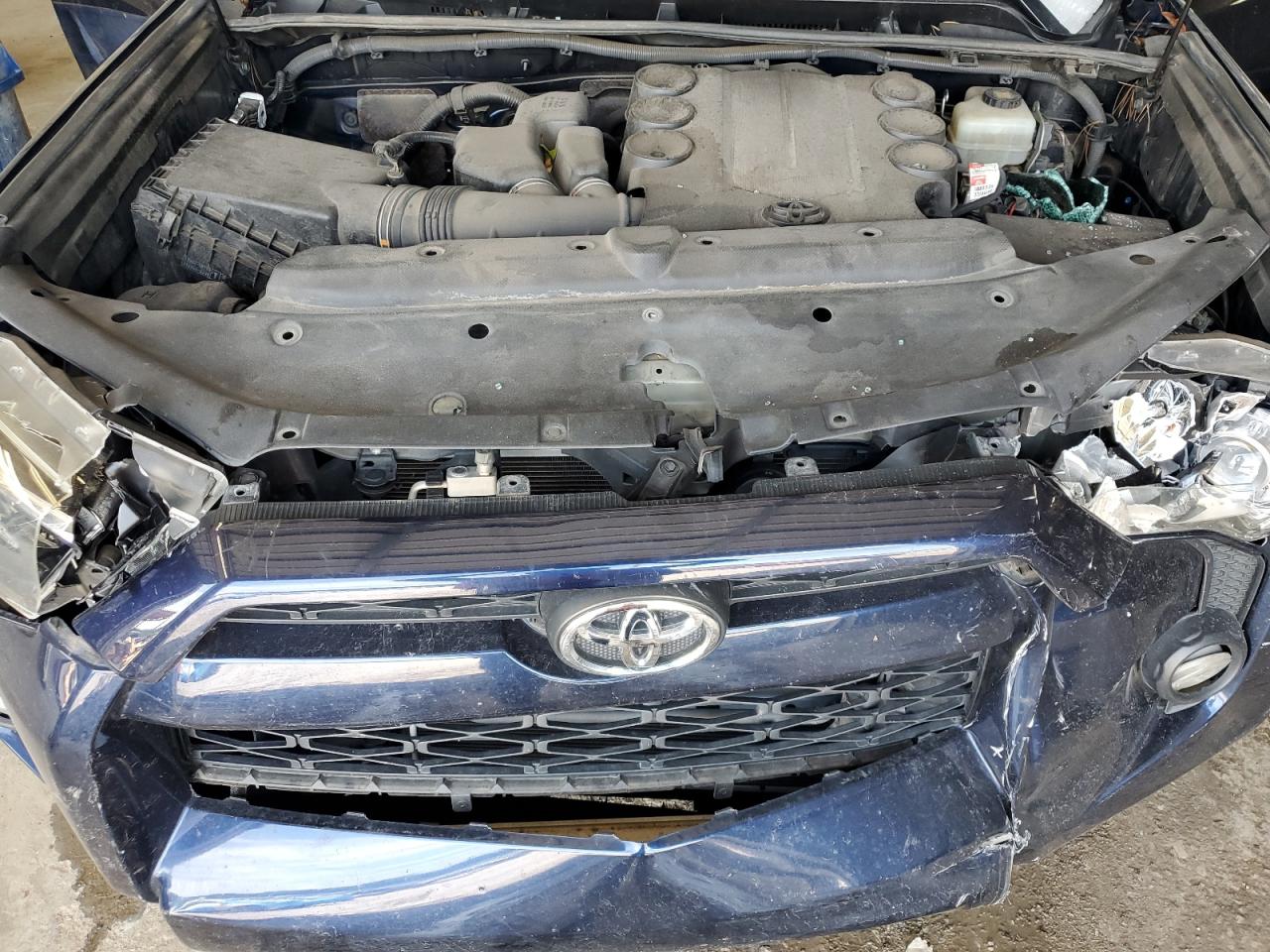 2019 Toyota 4Runner Sr5/Sr5 Premium VIN: JTEBU5JR1K5661240 Lot: 61749195