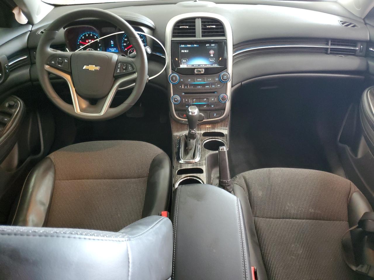 CHEVROLET MALIBU 2015 VIN 1G11C5SL7FF199367 фото 8