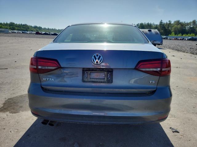Sedans VOLKSWAGEN JETTA 2017 Szary