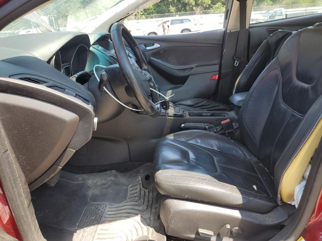 2016 Ford Focus Se VIN: 1FADP3K2XGL299184 Lot: 61964715