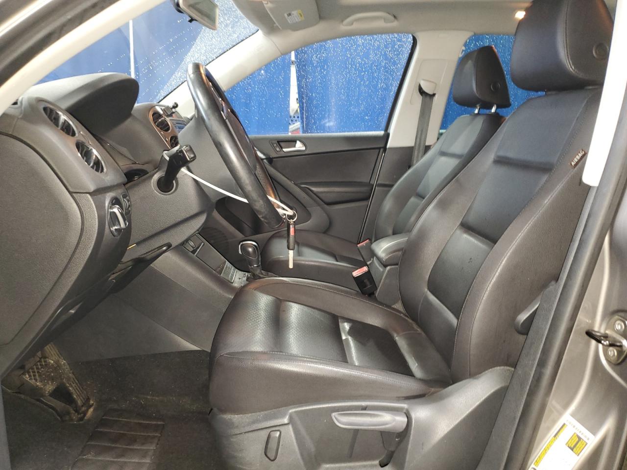 2011 Volkswagen Tiguan S VIN: WVGAV7AXXBW516999 Lot: 60240395
