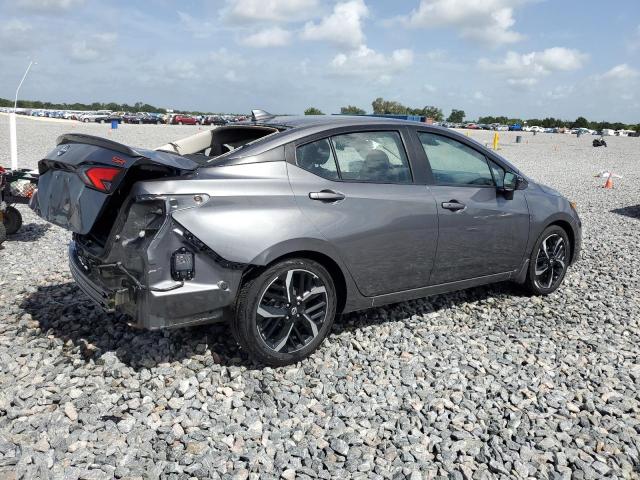  NISSAN VERSA 2023 Gray