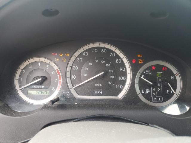 2004 TOYOTA SIENNA CE  