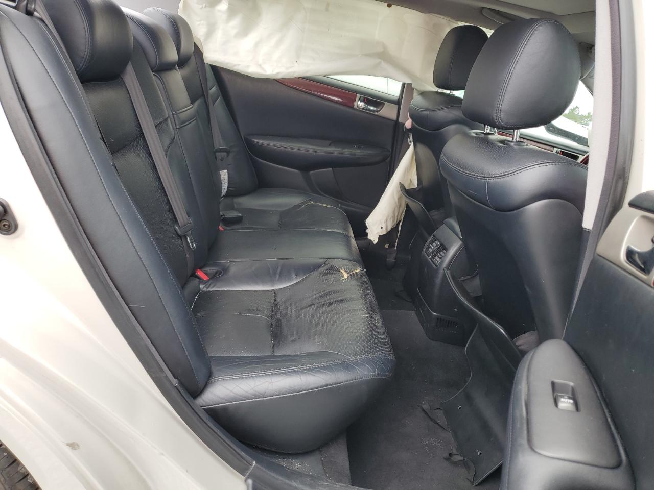 2005 Lexus Es 330 VIN: JTHBA30GX55109904 Lot: 59201445