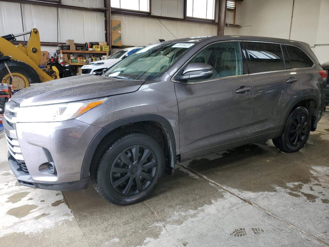 5TDZARFH2JS040942 TOYOTA HIGHLANDER Photo 1