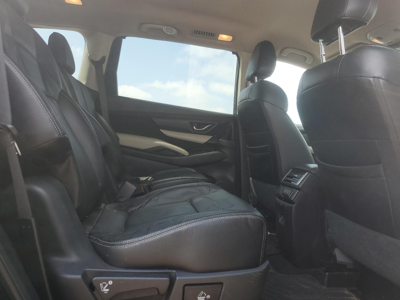 2020 Subaru Ascent Premium VIN: 4S4WMAFD3L3403953 Lot: 59759335