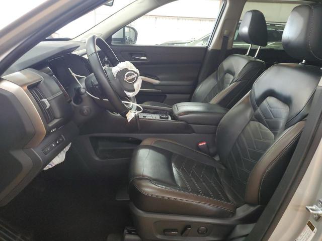  NISSAN PATHFINDER 2023 Srebrny