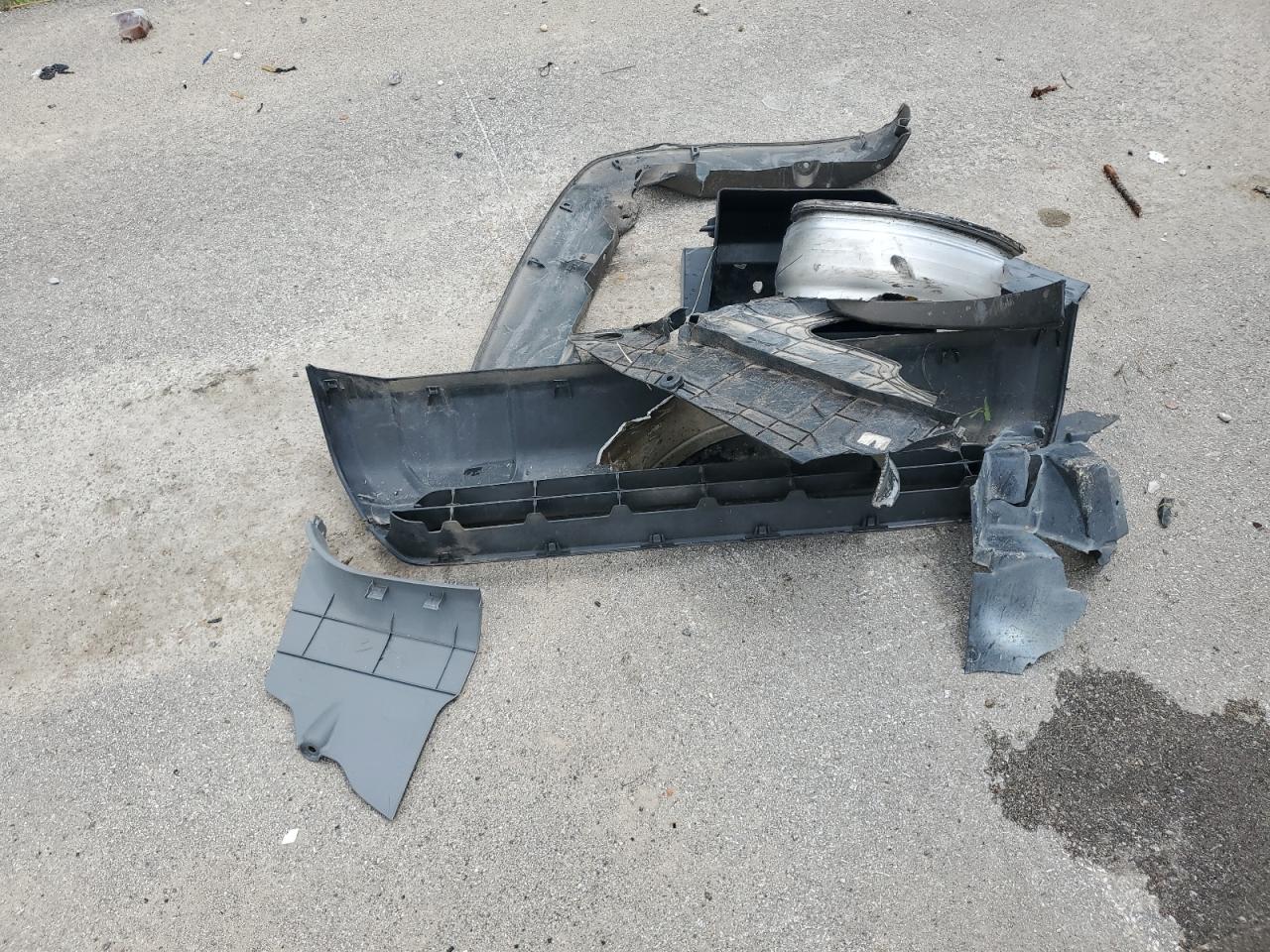 2013 Toyota Tacoma Double Cab VIN: 3TMLU4EN2DM106823 Lot: 63024905