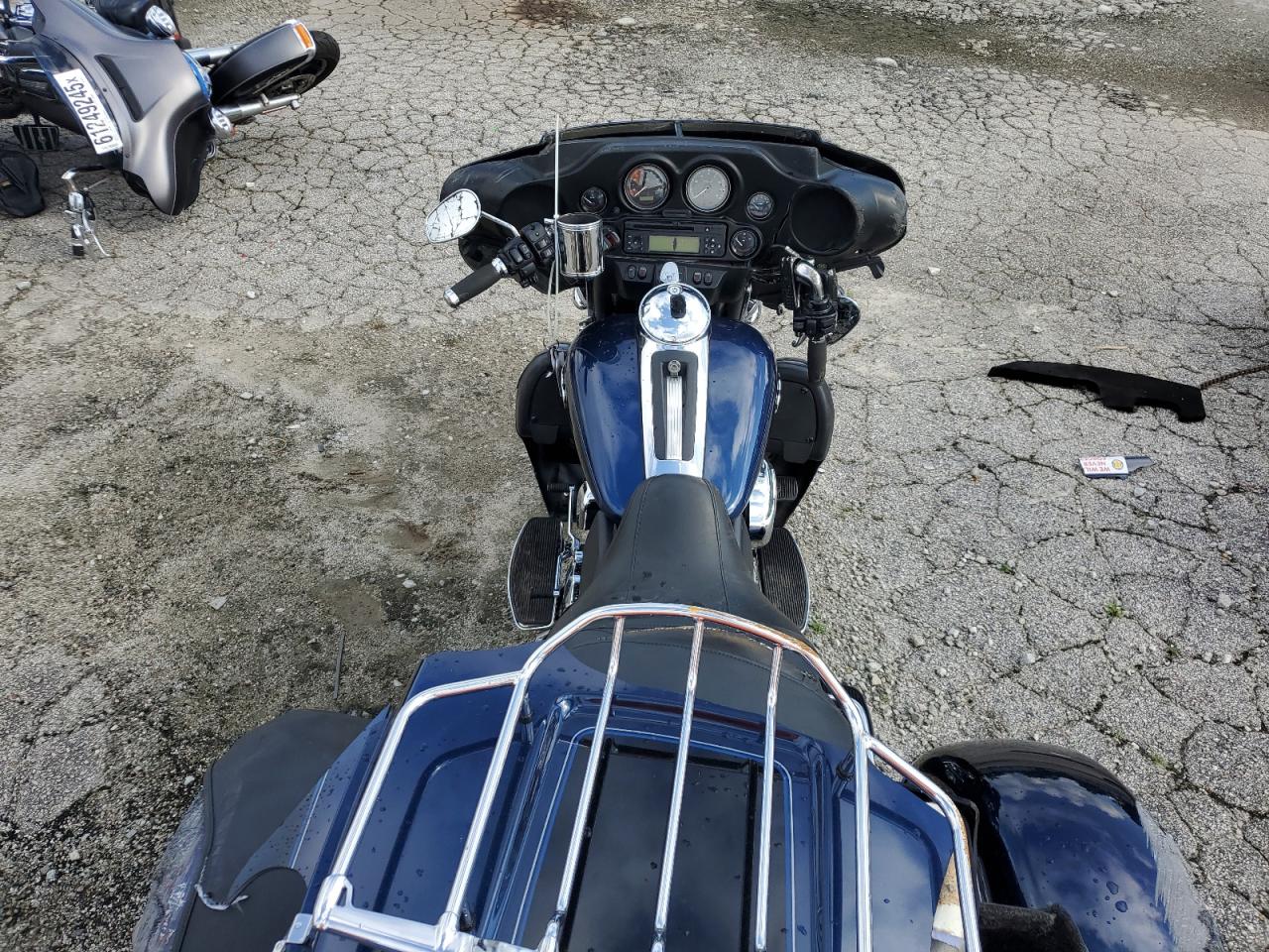 2012 Harley-Davidson Flhtcutg Tri Glide Ultra Classic VIN: 1HD1MAM1XCB852557 Lot: 61443355