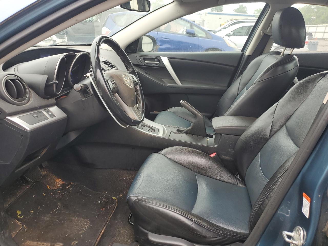 2010 Mazda 3 S VIN: JM1BL1S65A1175184 Lot: 59378745