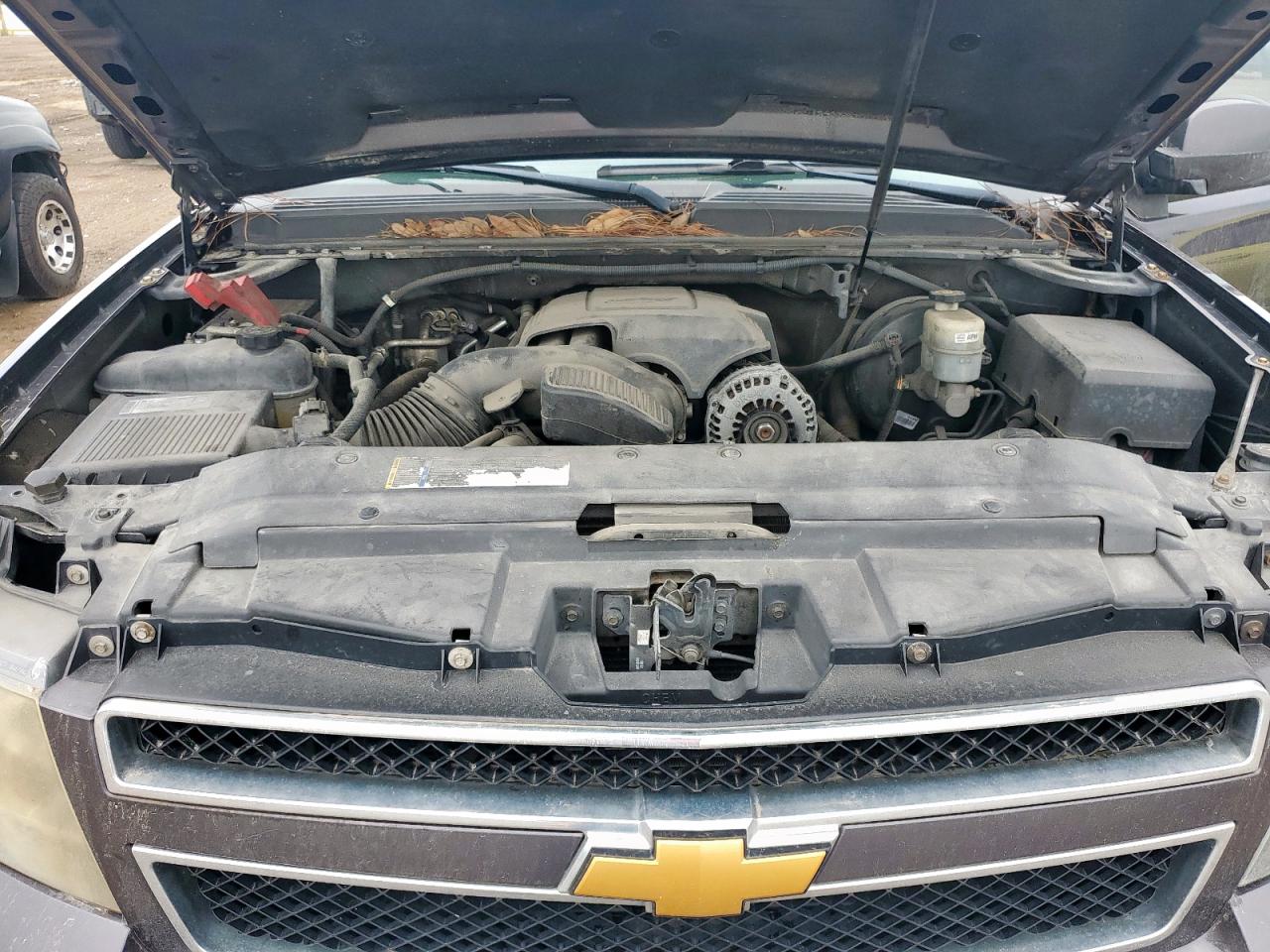 2010 Chevrolet Tahoe C1500 Lt VIN: 1GNUCBE09AR165949 Lot: 61309045