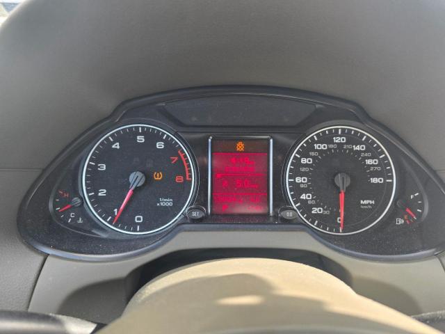 Parquets AUDI Q5 2012 Biały