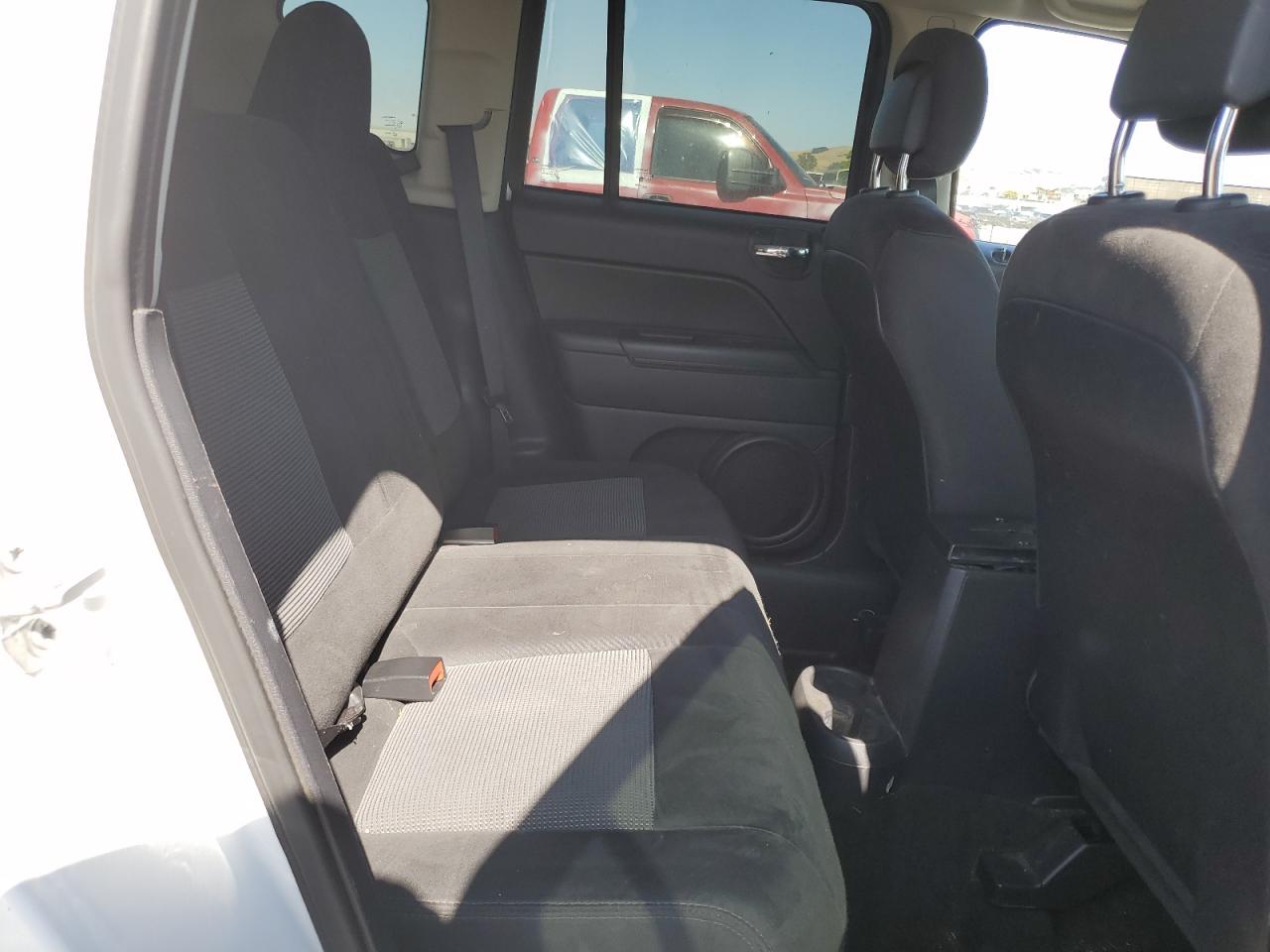 2016 Jeep Compass Sport VIN: 1C4NJCBA9GD568342 Lot: 61505995