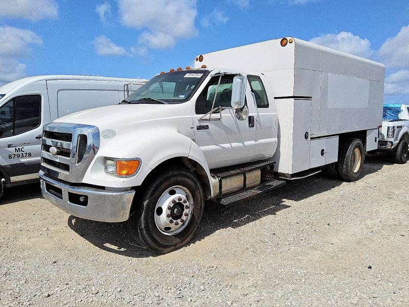 2009 Ford F750 Super 6.7L