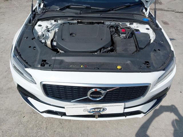 2020 VOLVO V90 B6 MHE
