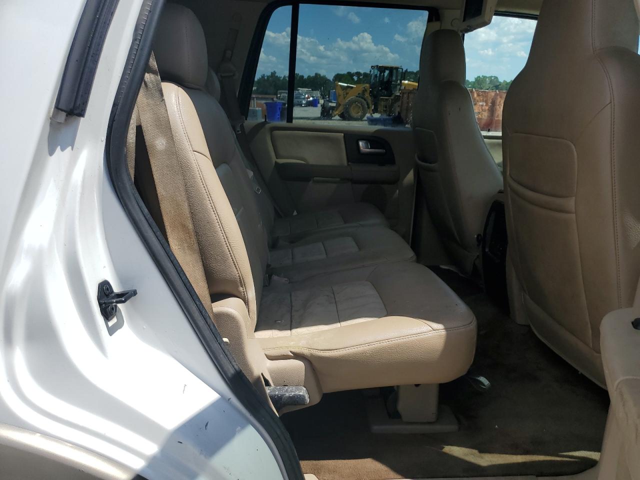 2004 Ford Expedition Eddie Bauer VIN: 1FMRU17W34LA18164 Lot: 61985495