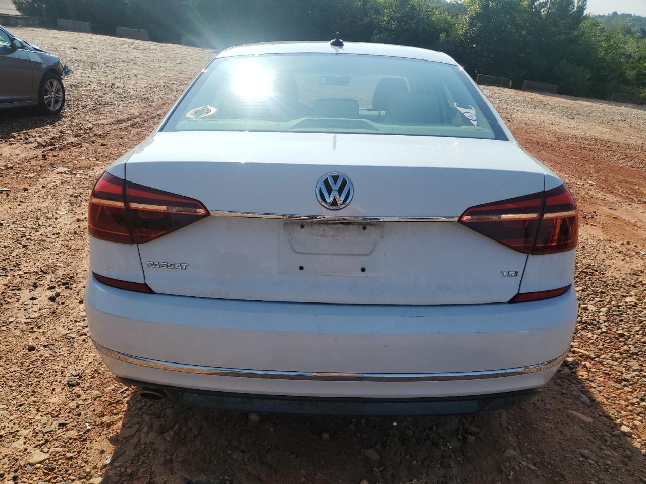 2017 Volkswagen Passat R-Line VIN: 1VWDT7A36HC015040 Lot: 62837435