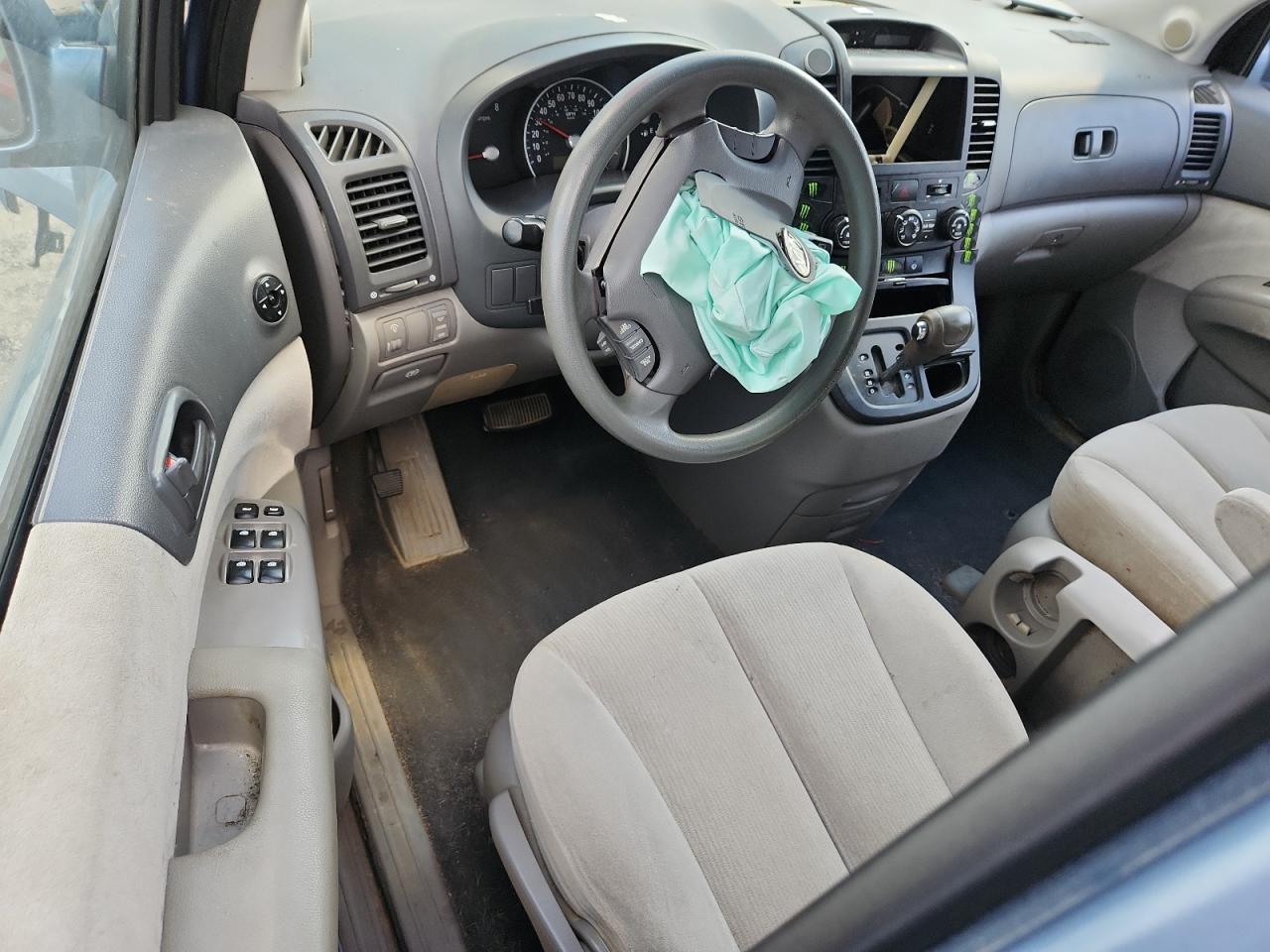 2008 Kia Sedona Ex VIN: KNDMB233X86246379 Lot: 61808115