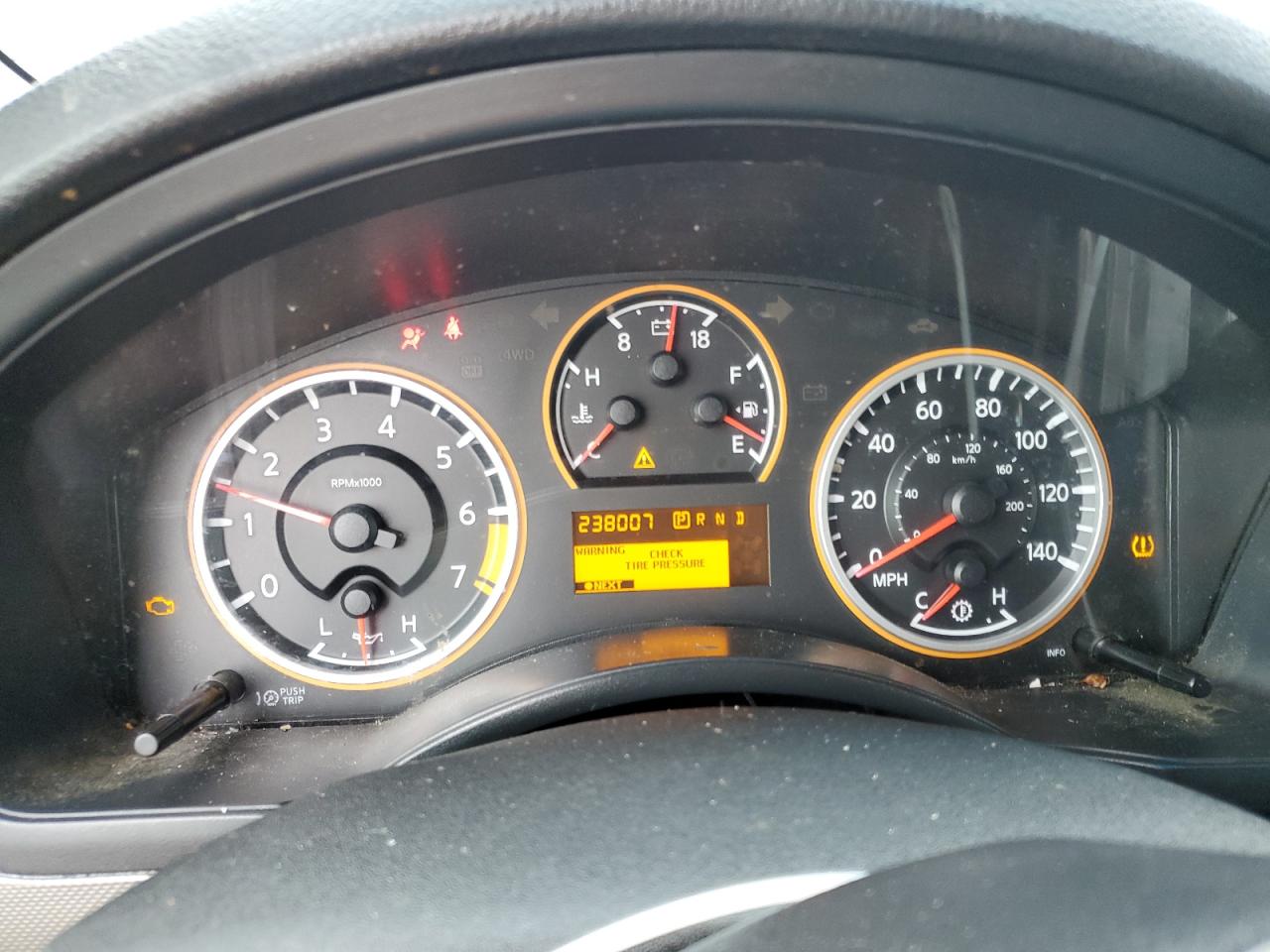 2014 Nissan Armada Sv VIN: 5N1BA0ND7EN613546 Lot: 60417745