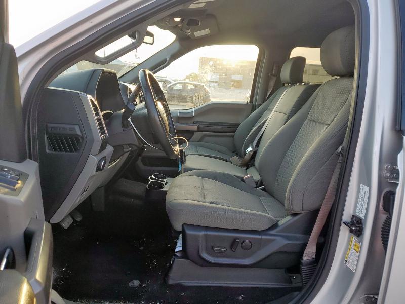  FORD F-150 2019 Srebrny