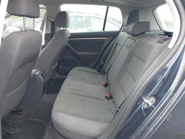 2005 VOLKSWAGEN GOLF FSI S