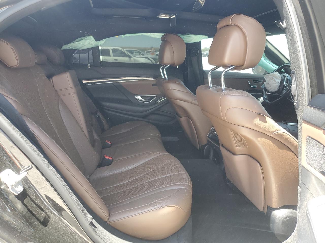 2016 Mercedes-Benz S 550 4Matic VIN: WDDUG8FBXGA226156 Lot: 59366815
