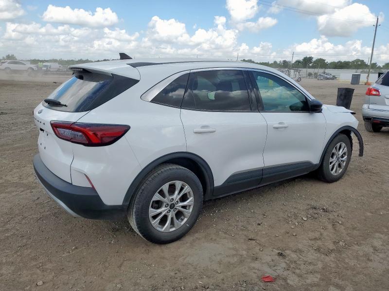  FORD ESCAPE ACT 2023 Белы