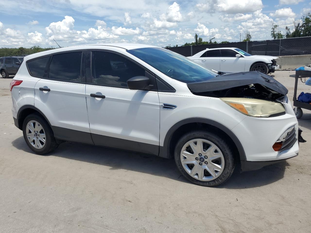 FORD ESCAPE 2015 VIN 1FMCU0F77FUA06249 photo 4