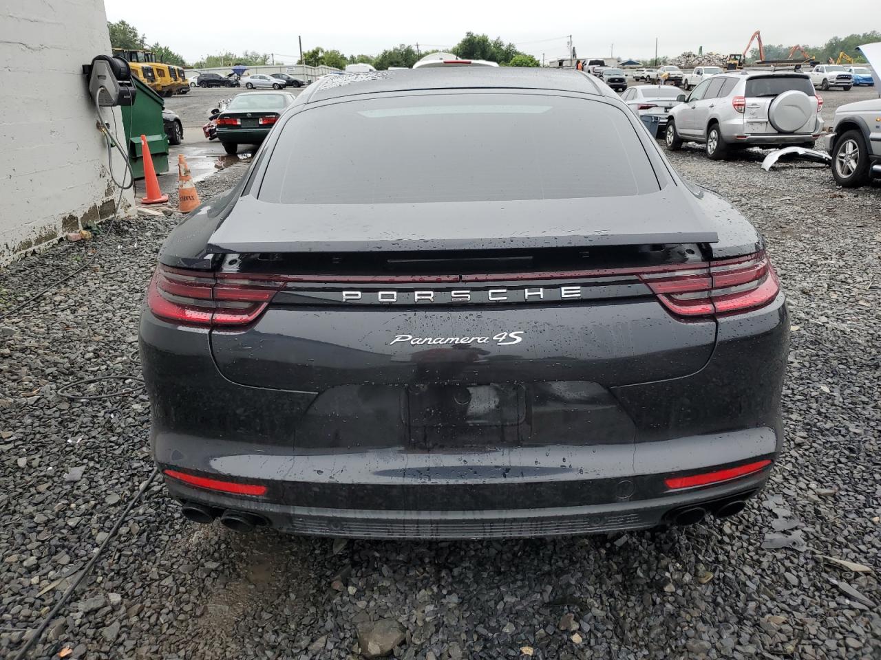 2018 Porsche Panamera 4S VIN: WP0AB2A70JL133377 Lot: 59339215