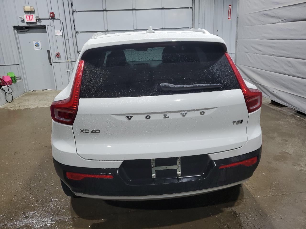 2020 Volvo Xc40 T5 Momentum VIN: YV4162UK5L2183041 Lot: 61476655