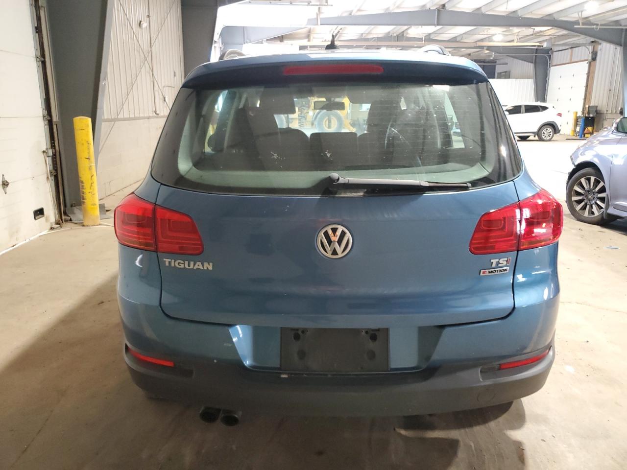 2017 Volkswagen Tiguan S VIN: WVGBV7AX5HK010484 Lot: 62721215