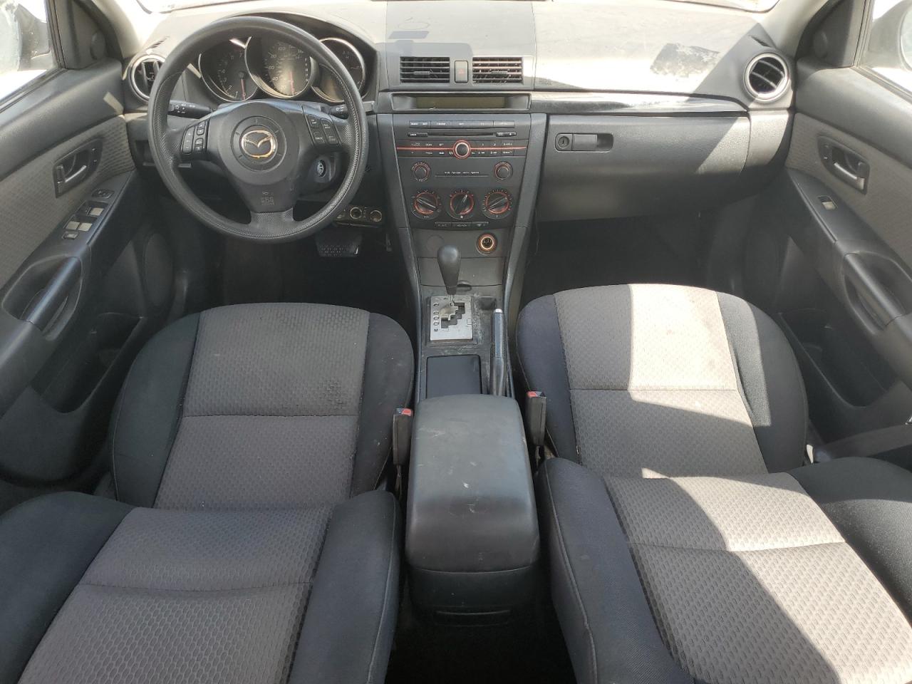 2006 Mazda 3 I VIN: JM1BK32F461416917 Lot: 62533385