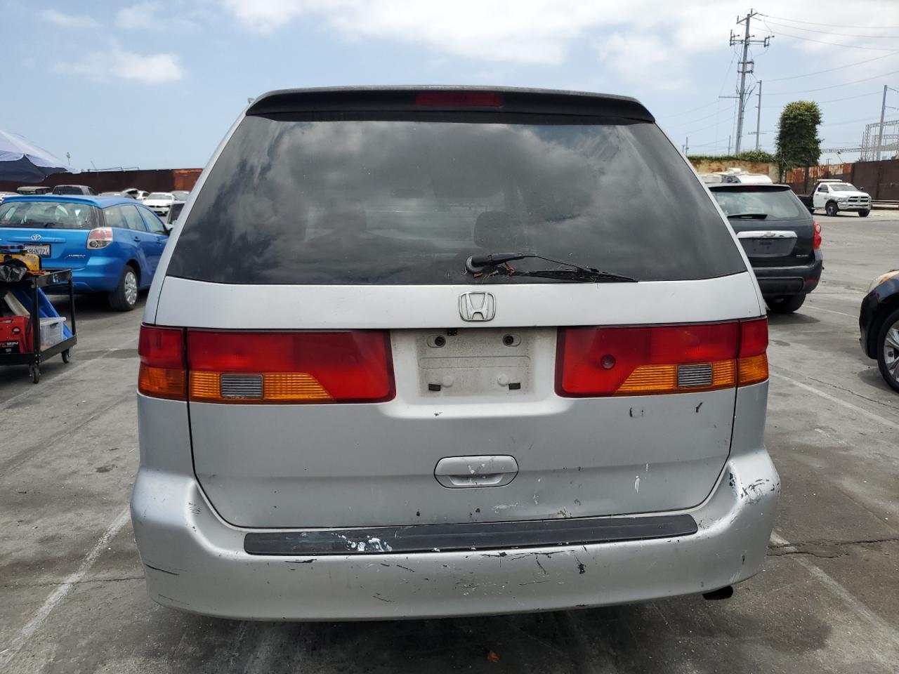 2002 Honda Odyssey Lx VIN: 2HKRL18512H507533 Lot: 62308185