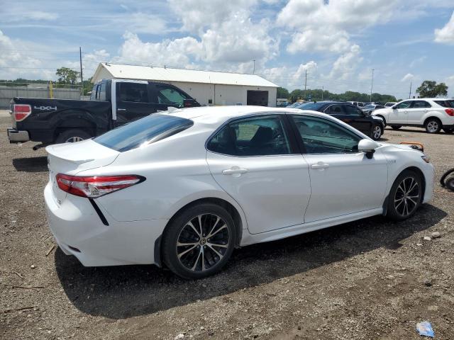  TOYOTA CAMRY 2020 Белы