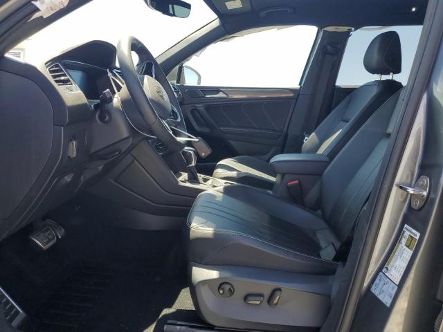  VOLKSWAGEN TIGUAN 2022 Szary
